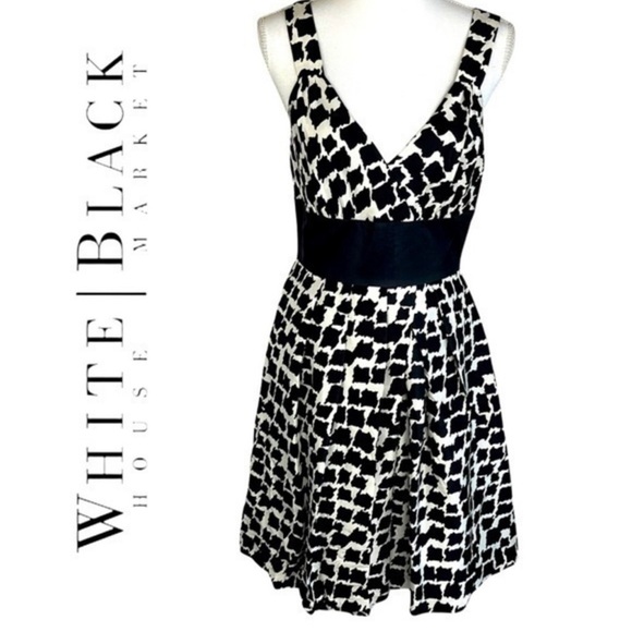 White House Black Market Dresses & Skirts - White House Black Market 100% Silk A-Line Sleeveless Dress 0